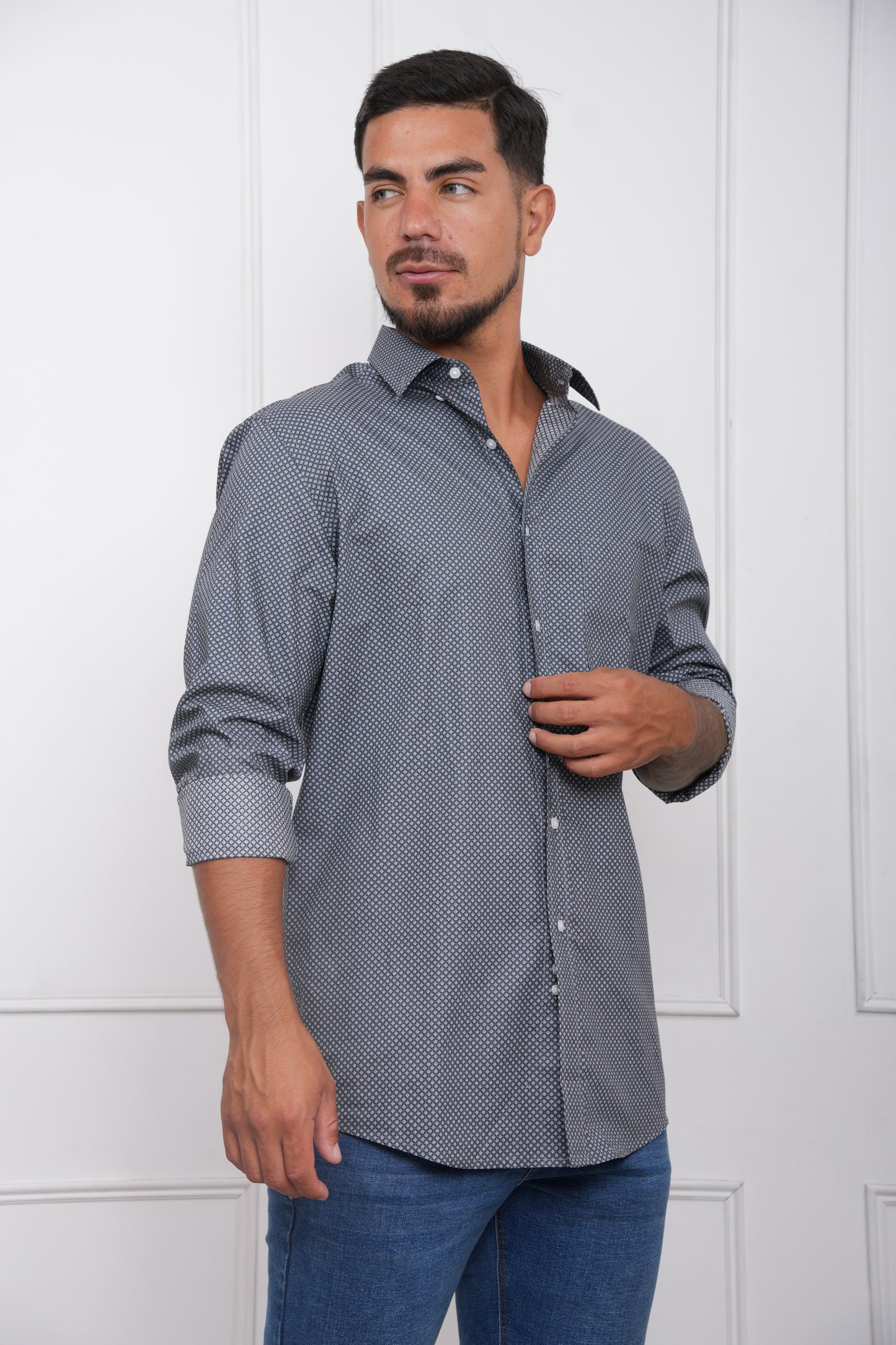 CAMISA MC - Noir Classic Fit